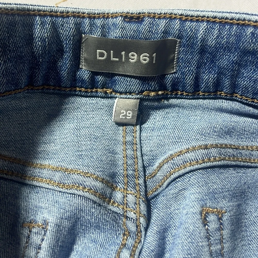 DL1961 jeans - Picture 4 of 9